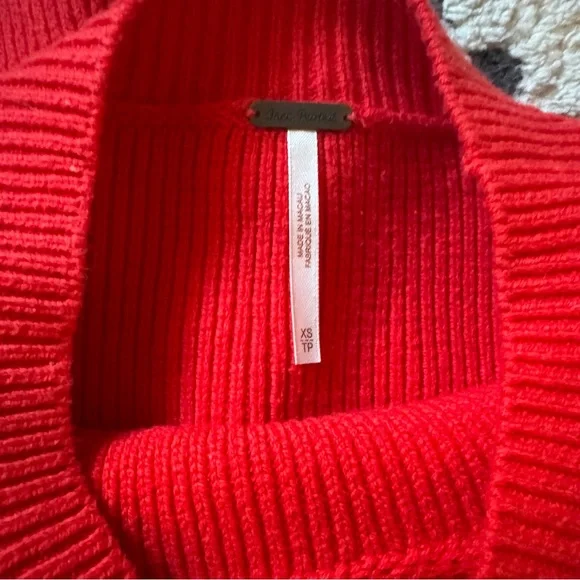 Free People Easy Street Crop Pullover - Picture 4 of 6